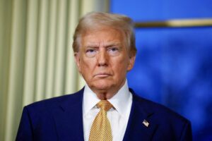 En su primera entrevista formal, Trump asegura que cumplirá sus promesas electorales, incluyendo la imposición de aranceles y la deportación de inmigrantes indocumentados