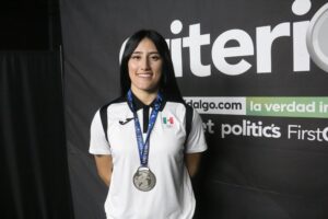 Con un subcampeonato mundial en Albania y un premio estatal, la luchadora hidalguense se prepara para su ciclo olímpico