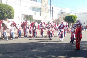 La feria patronal en Santa Julia, Pachuca, ofrece antojitos y eventos culturales para toda la familia