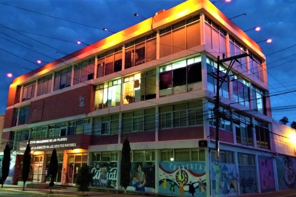 De acuerdo con los trabajadores del IHM, la indicación es cubrir una guardia los sábados de 9:00 a 20:00 horas