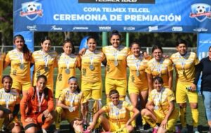 Fisio Clinic cerró su participación en la Copa Telmex con un subcampeonato que quedará para la historia