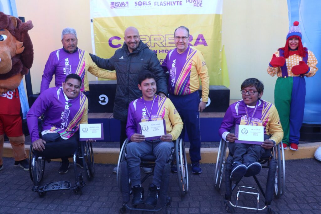 Carrera Teletón 2024: Conquistan Gustavo y Mónica el podio, tras 5 kilómetros de recorrido
