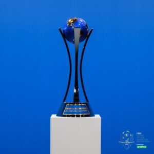 El trofeo del Derbi de las Américas asegura un lugar en las semifinales del torneo