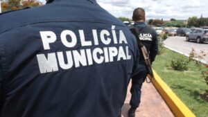 También se le imputa el impago de los últimos cuatro meses de Impuesto Sobre la Renta (ISR)