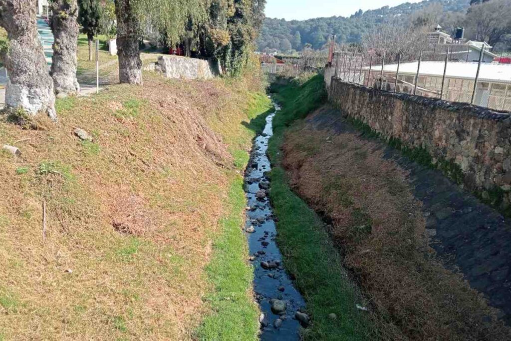 Criterio corroboró el olor fétido que emana del cuerpo de agua