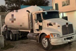 Operativo en Tetepango dejó tres detenidos y el desmantelamiento de gaseras clandestinas.