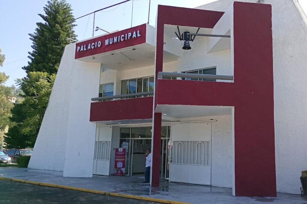 El edificio de la presidencia municipal, data de 1985, y desde entonces solo se recuerda un mantenimiento mayor, que se hizo durante el periodo del exalcalde Gadoth Tapia Benítez (2016-2020)