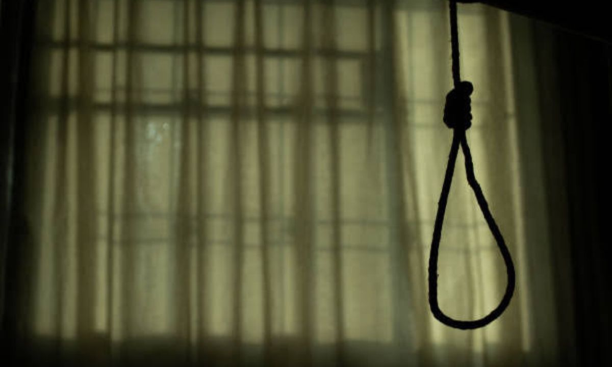El ahorcamiento es el principal medio que usan los hombres para quitarse la vida | Foto: Especial