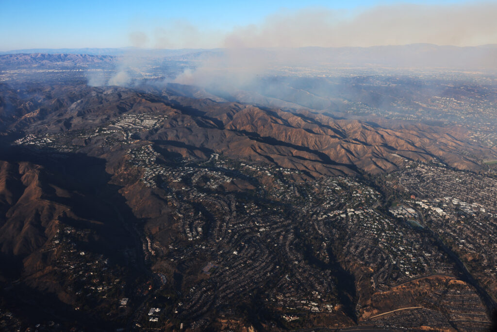 Incendios de Los Angeles: Aumenta la cifra de fallecidos; hay también desaparecidos, según autoridades