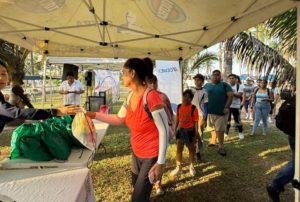 Voluntarios recogieron 2.7 toneladas de residuos en la Limpieza de Playas y Ríos de Cemex.