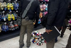 Operativo en Tulancingo por presunta piratería dejó decomisos importantes