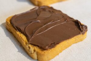 La crema untable Cremino contiene exceso de calorías, azúcares y grasas saturadas. Este producto podría estar contribuyendo a un aumento en enfermedades crónicas