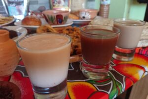 El Chingorolo: la bebida refrescante y única de La Tehuana, con mezcal de maguey espadín y sal de gusano