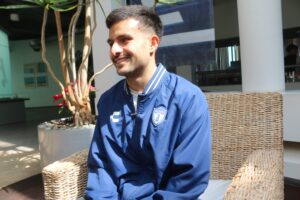 Alan Bautista reflexiona sobre su evolución en Pachuca, destacando la importancia del trabajo en equipo y la preparación para afrontar los retos del Clausura 2025 y el Mundial de Clubes
