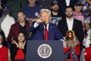 El “lunes negro” fue impulsado por la guerra comercial iniciada por Donald Trump con sus aranceles.