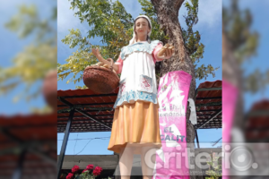 San Agustín Metzquititlán rinde tributo a sus guardianas del maíz