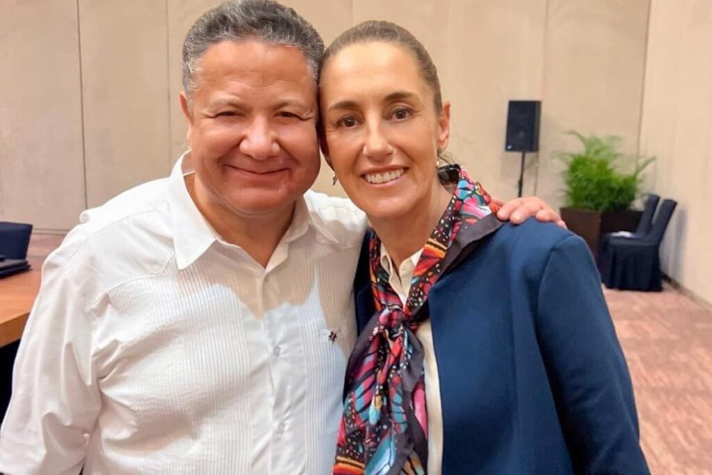 Claudia Sheinbaum confiesa su cariño por Hidalgo durante la conferencia Mañanera del Pueblo del 10 de enero / Foto. Facebook Julio Menchaca