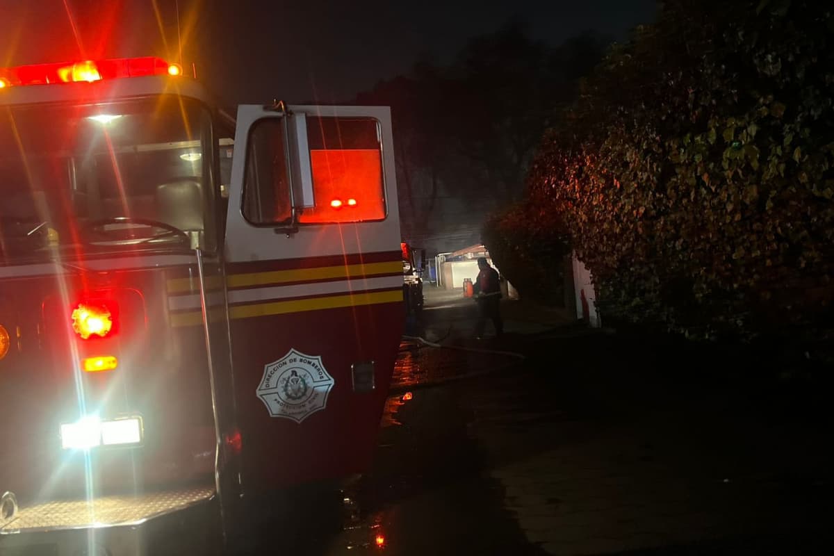 Policías y bomberos de Tulancingo colaboraron para rescatar al adulto mayor