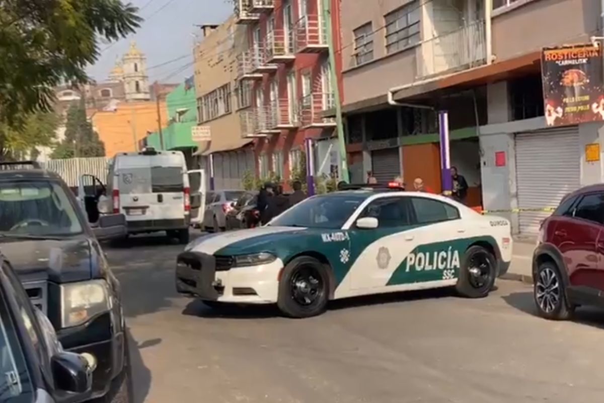 Eduardo cayó desde el balcón de su domicilio en la colonia Villa Gustavo A. Madero