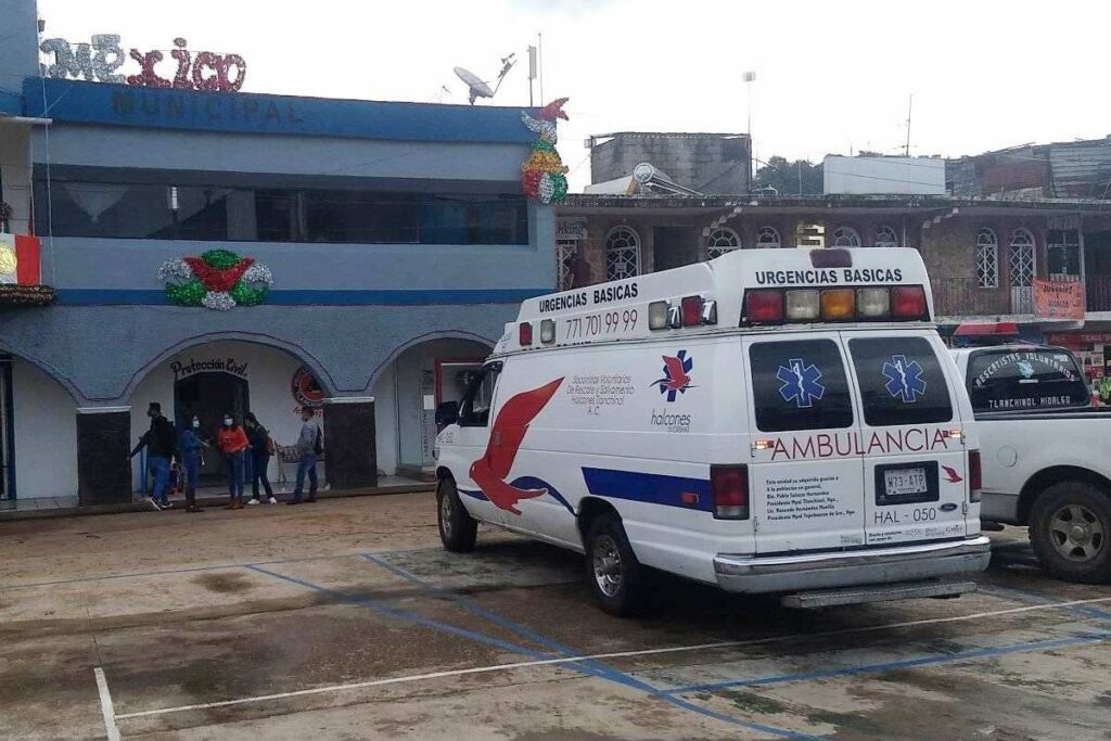 Recientemente, cuatro personas se unieron al grupo de rescate 