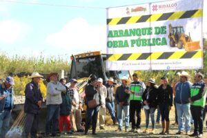 Además, se realizaron trabajos de bacheo en tramos intermunicipales.