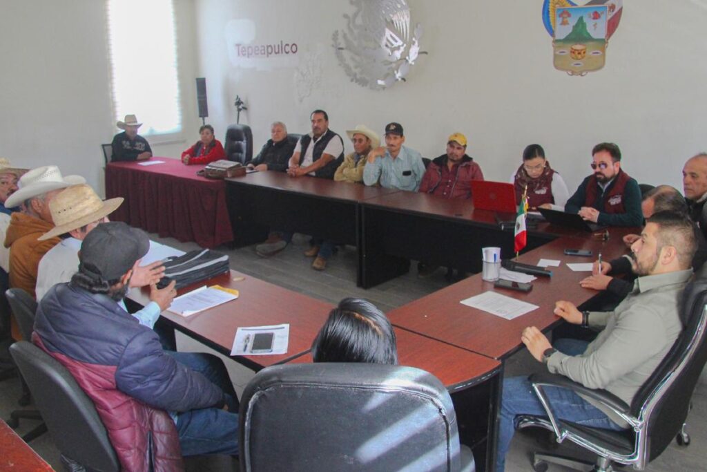 Se reunieron autoridades y el comité responsable del plan de rescate y rehabilitación de la obra