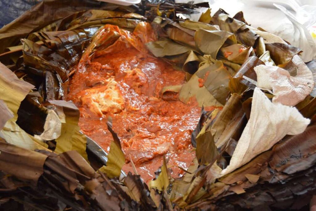 Zacahuil, ese tamal de casi tres metros de largo, es el rey de la gastronomía huasteca.