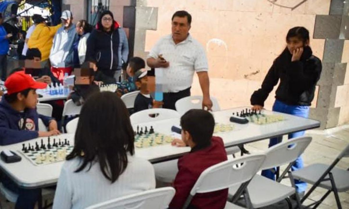 Se llevó a cabo el concurso de ajedrez denominado Torneo de Reyes | Foto: Ángel Trejo