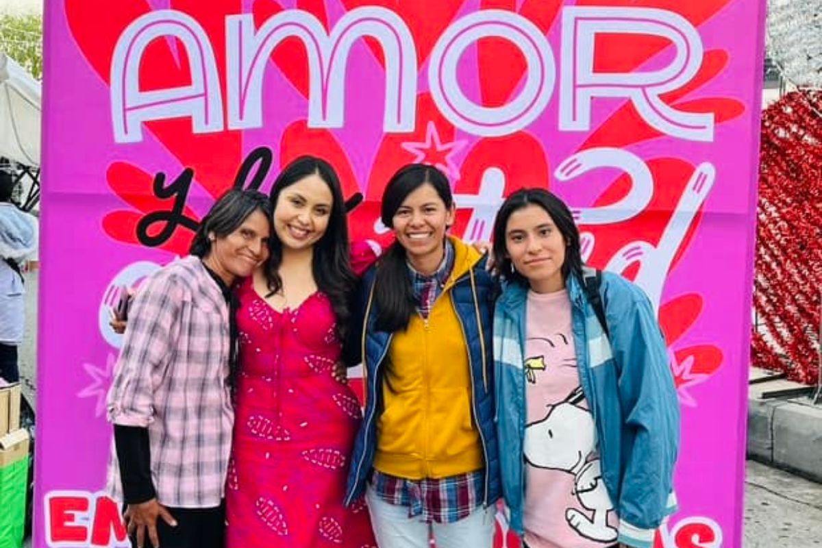 La Feria de Emprendedoras de Tizayuca, realizada el 14 de febrero, benefició a más de 80 mujeres