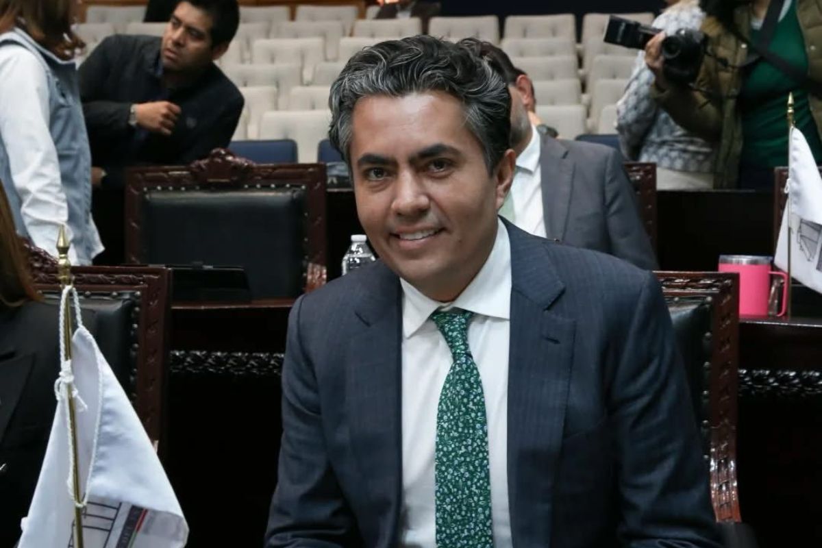 El diputado local por el Partido Verde Ecologista de México (PVEM), Avelino Tovar Iglesias, asumió la Secretaría General del partido en Hidalgo