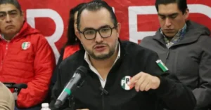 Mendoza Bustamante tuvo cinco faltas justificadasFoto: Archivo