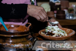 Cada platillo tradicional es una expresión cultural, y su preservación fortalece la identidad y la biodiversidad de México
