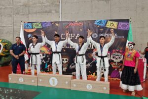El atleta hidalguense defiende su título en los Juegos Nacionales Conade y aspira a seguir cosechando éxitos en el taekwondo mexicano.
