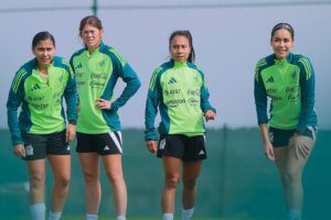 Esthefanny Barreras y Karla Nieto sumaron importantes minutos para el Tri Femenil, destacando por su trabajo en la cancha