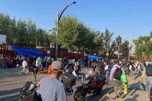 Evita la zona centro de la capital: Habra cierres en Reforma y el Zócalo
