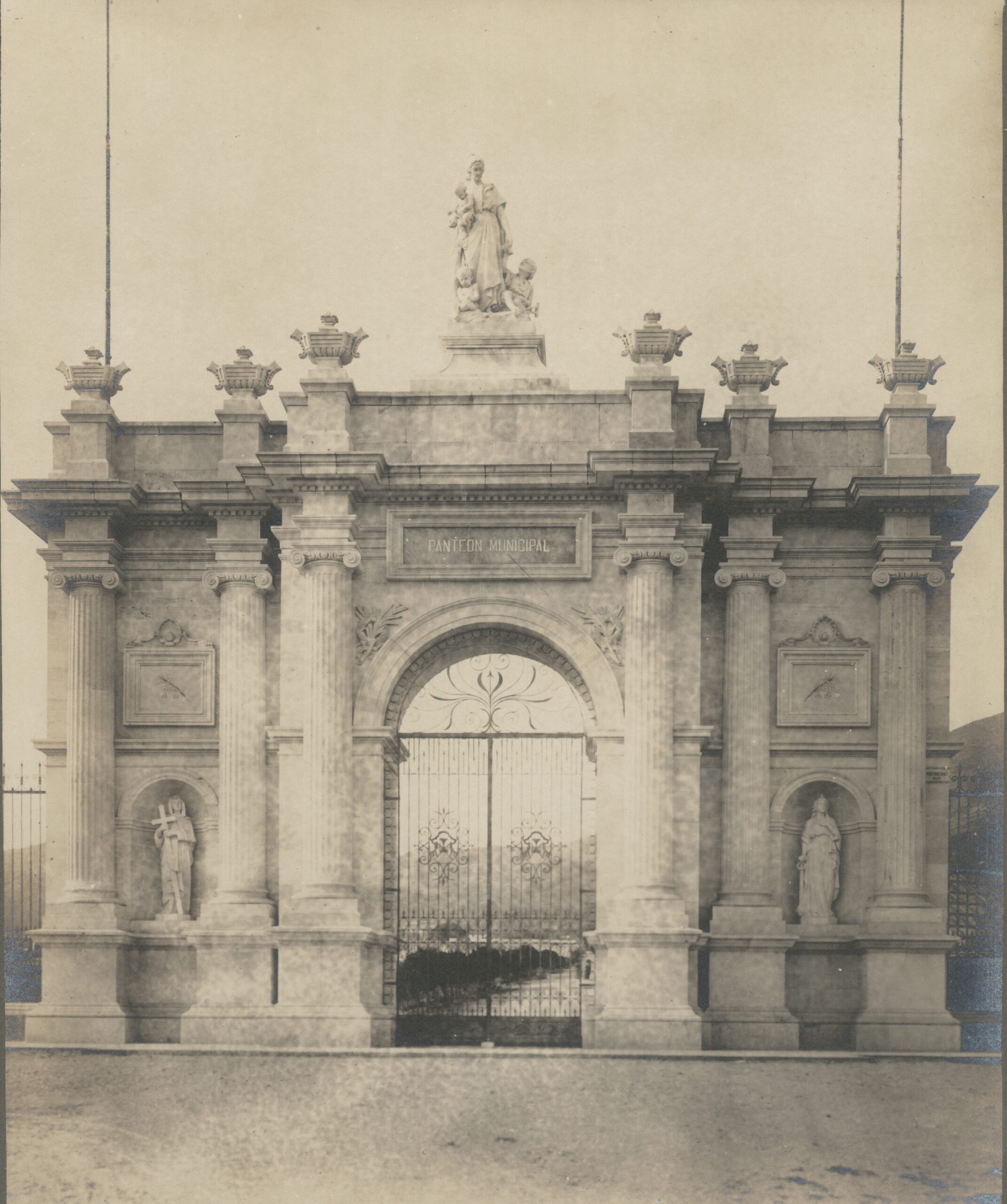 Fotografia 1- Panteon de San Bartolo