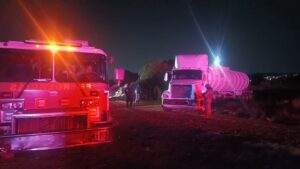 Unidades de emergencia clausuraron una válvula de derrame en una toma clandestina detectada en Pachuquilla
