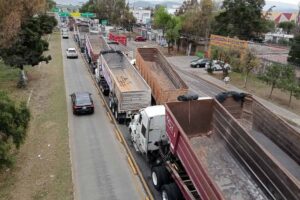 Caso Zimapán: Transportistas instalaron bloqueos para exigir justiciaFoto: David Martínez