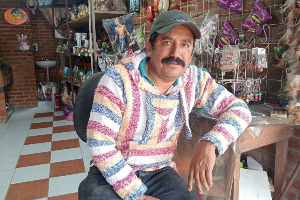 De acuerdo con Miguel Mejía, pasan administraciones sin que resuelvan la carencia de drenaje