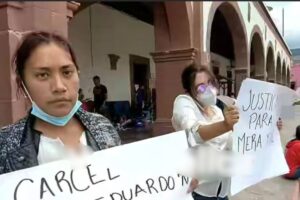 Jaqueline Trejo Leal exige justicia por sus hijas en Zimapán