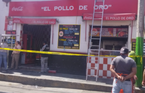 El incendio en Tulancingo obligó al cierre de la avenida 21 de Marzo por seguridad