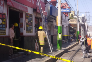 Elementos de Protección Civil de Tulancingo inspeccionaron la zona tras el incendio