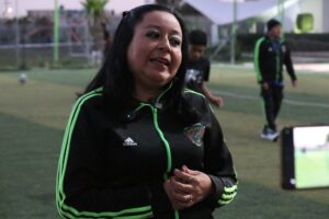 María de los Ángeles Bautista, ejemplo de perseverancia y liderazgo, nos deja una lección para la vida y el futbol