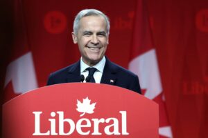 Carney asume el poder con la promesa de renegociar con Trump y proteger la economía canadiense.