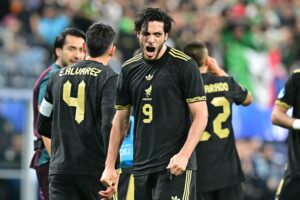 Raúl Jiménez celebra su gol ante Canadá, que asegura el pase a la final de la Liga de Naciones