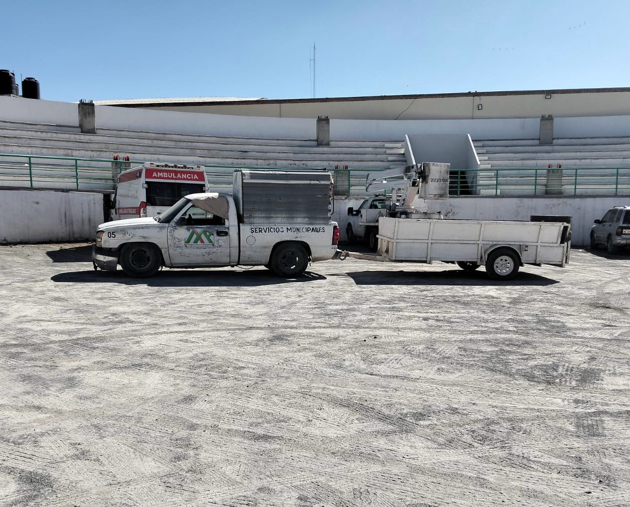 Imagen de las unidades en desuso que motivaron la renovación vehicular.