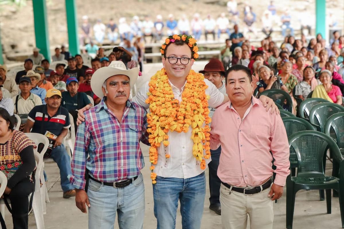 El diputado local Julián Nochebuena fue recibido con calidez y muestras de agradecimiento