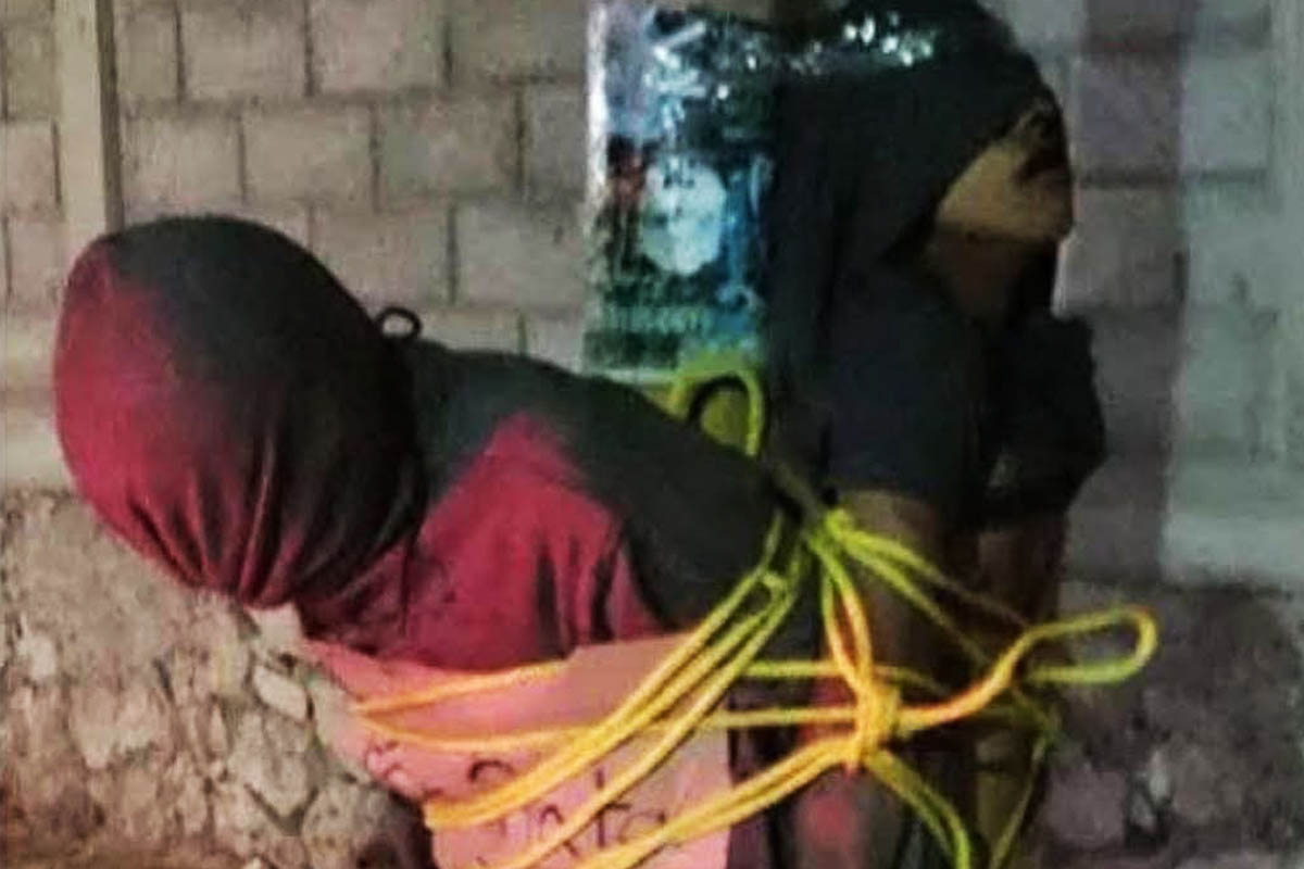 La madrugada de este lunes, vecinos de El Calvario, sometieron, amarraron y golpearon a un par de presuntos delincuentes