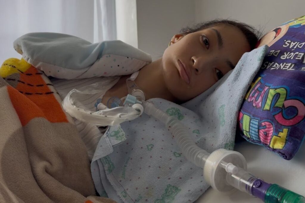 Erika recibió un botellazo que la dejó cuadripléjica; finalmente obtuvo su derecho a la eutanasia
