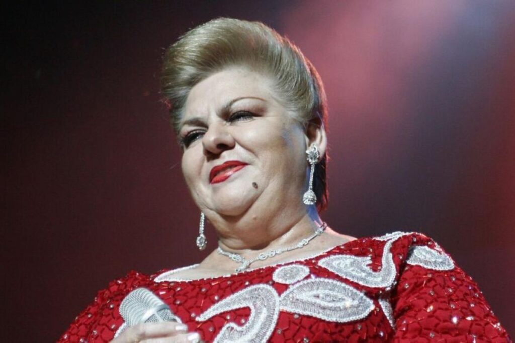 Honran a Paquita la del Barrio en Atotonilco de Tula: Una calle llevará su nombre